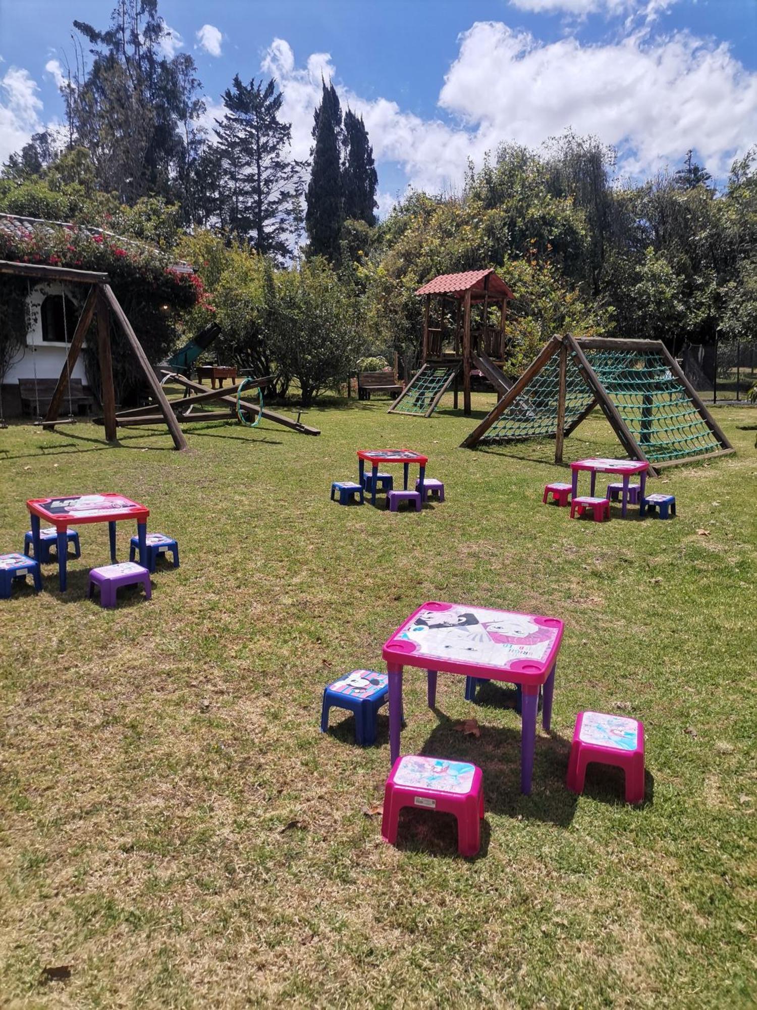La Granja De Papa Alberto Puembo エクステリア 写真